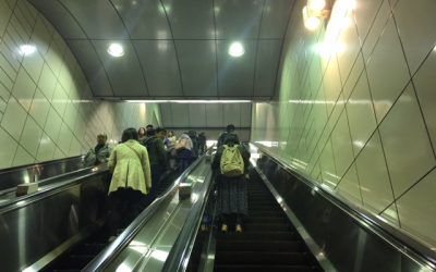 東京メトロ半蔵門線 錦糸町駅 ホームエスカレーター
