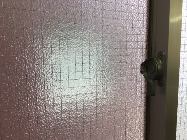 すりガラス