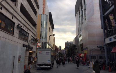 浅草駅の街並み