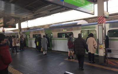 山手線「西日暮里駅」ホーム